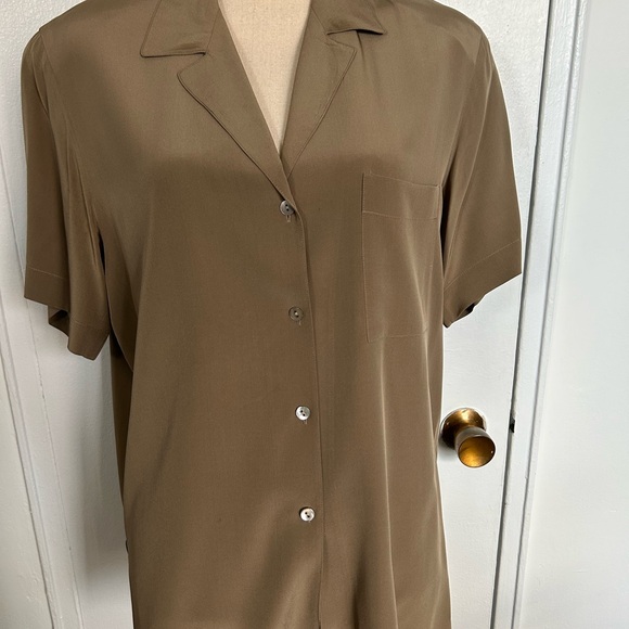 Anne Klein Tops - Anne Klein II, 100% Silk, Short Sleeve Blouse, Tan Color, Size 12